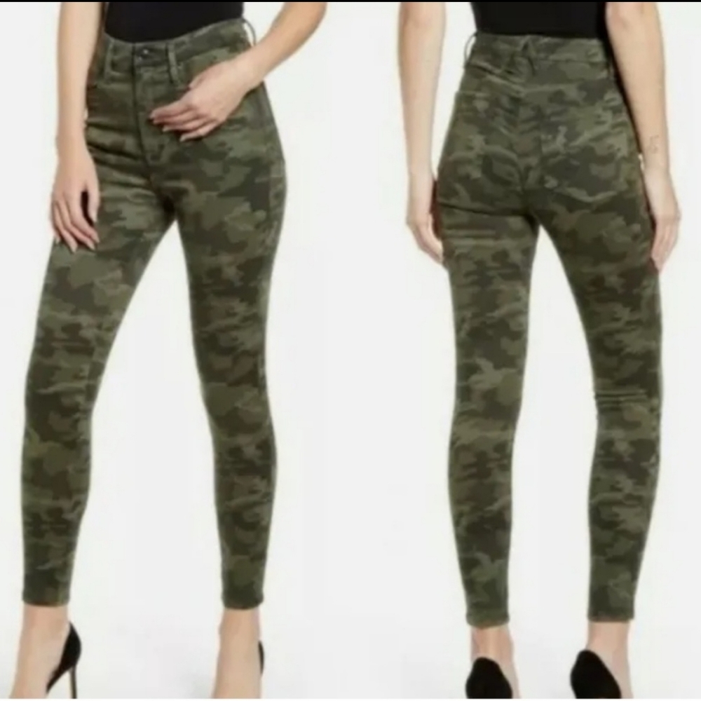 Good american good waist camo jeans size 27/4